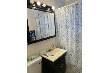 RENTO RECÁMARA en📍RESEDA en Los Angeles