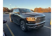 $33689 : Ram 1500 2020 4x4 Laramie 4d thumbnail