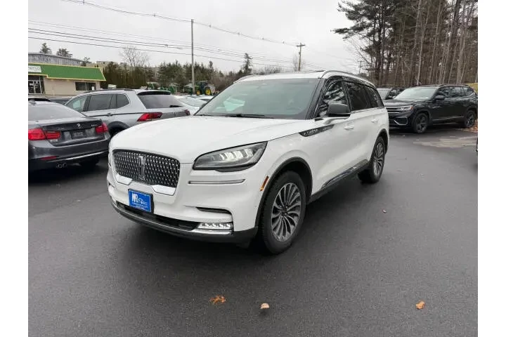 $35999 : 2021 Aviator Reserve image 2