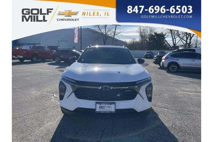 $28047 : Chevrolet Trax 2026 RS 4dr C image 3