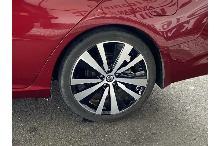 $14499 : Nissan Altima 2019 2.5 Plati image 10