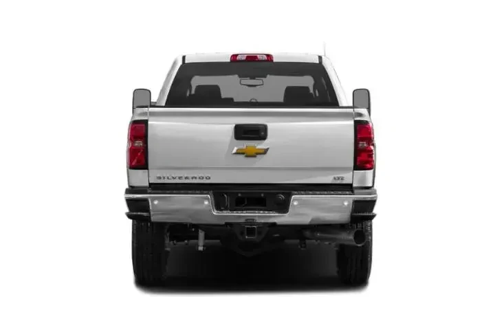 Chevrolet Silverado 3500HD 2 image 8