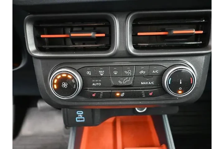 $20997 : Ford Maverick 2023 XLT 4dr S image 9