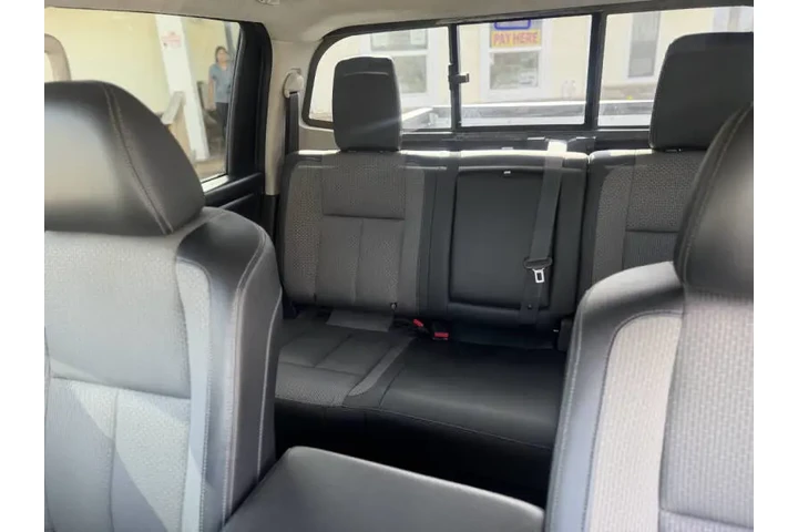 $22500 : 2020 Titan S image 10