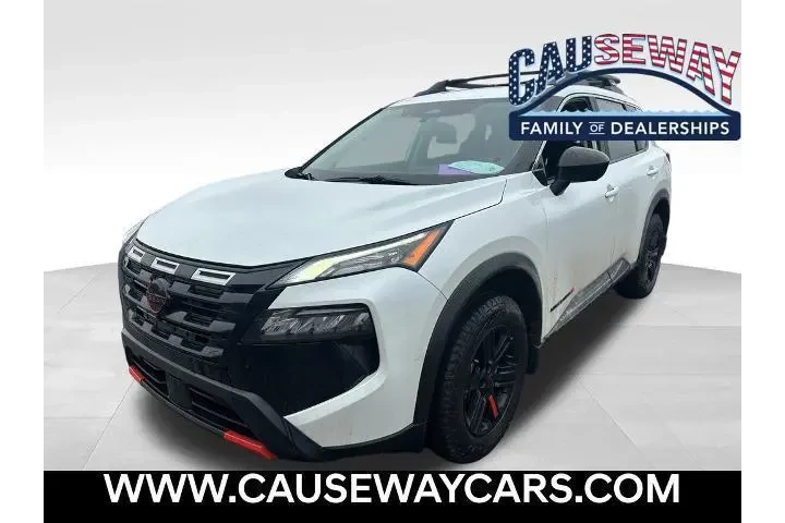 $27435 : Nissan Rogue 2025 AWD SV 4dr image 1