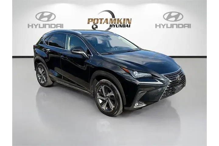 $22535 : Lexus NX 300 2019 AWD F SPOR image 3