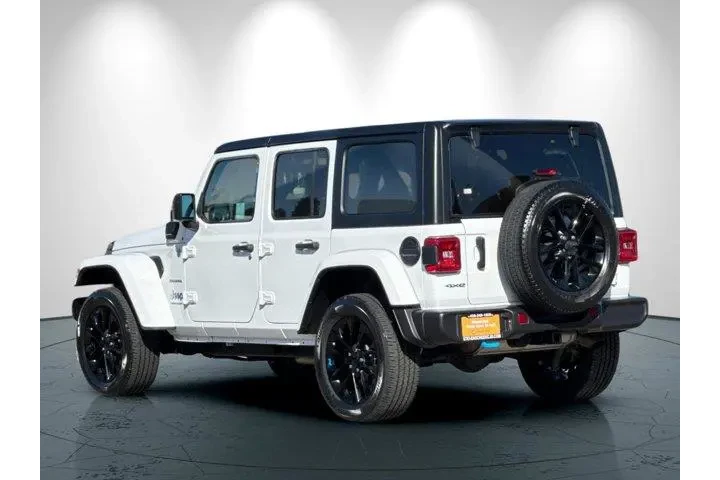 $30598 : Jeep Wrangler 2023 4x4 Sahar image 6