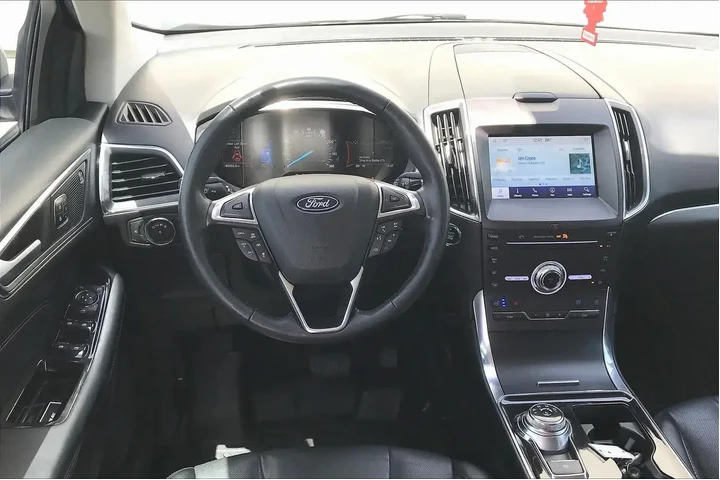 $17589 : Ford Edge 2019 Titanium 4dr image 5