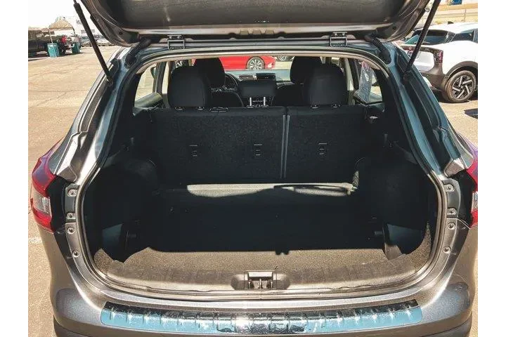 $15997 : Nissan Rogue Sport 2022 SV 4 image 5