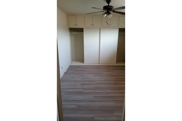 $2100 : Apartamento en Inglewood image 7