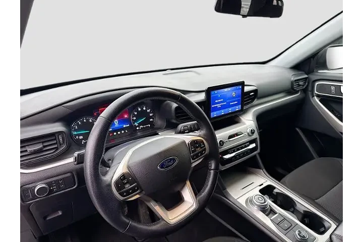 $24988 : Ford Explorer 2022 AWD XLT 4 image 9