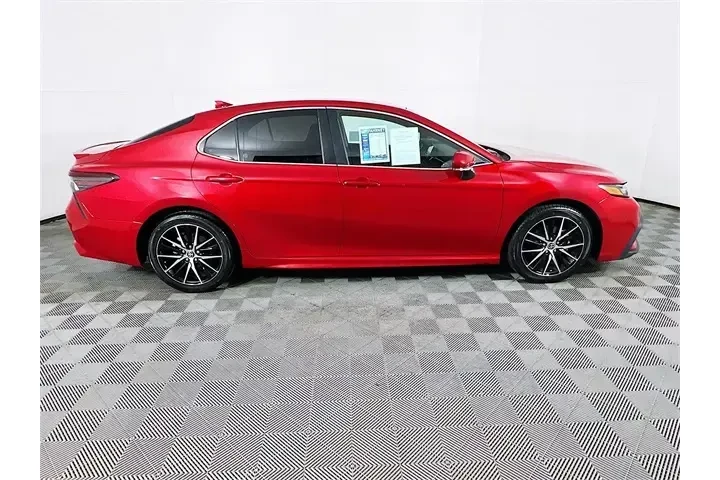 $25500 : Toyota Camry 2024 SE 4dr Sed image 8