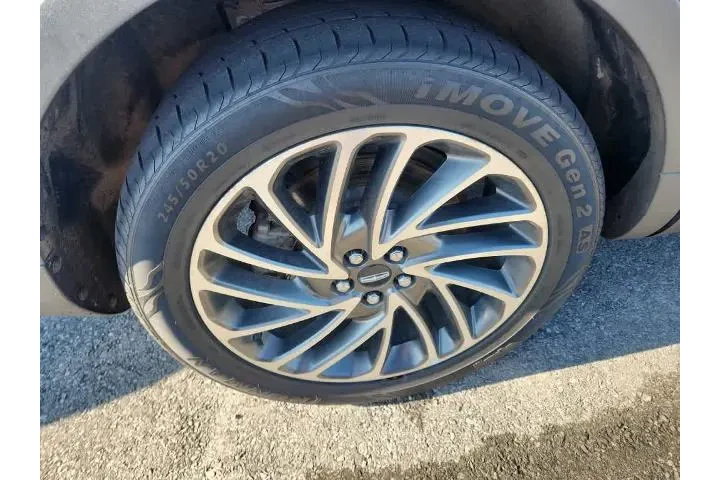 $19570 : Lincoln Nautilus 2020 AWD Re image 5