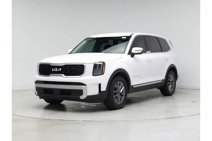 $31998 : Kia Telluride 2024 LX 4dr SU image 4