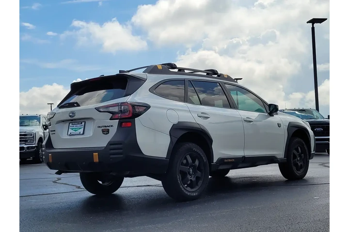 $31895 : Subaru Outback 2023 AWD Wild image 8