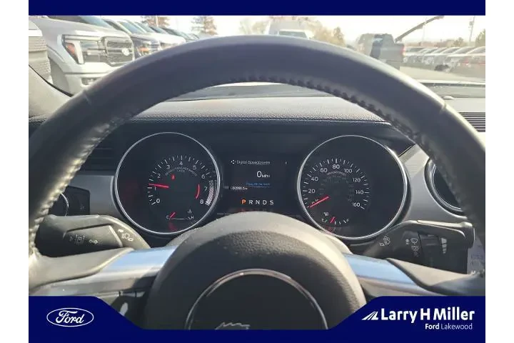 $25000 : Ford Mustang 2022 EcoBoost P image 10