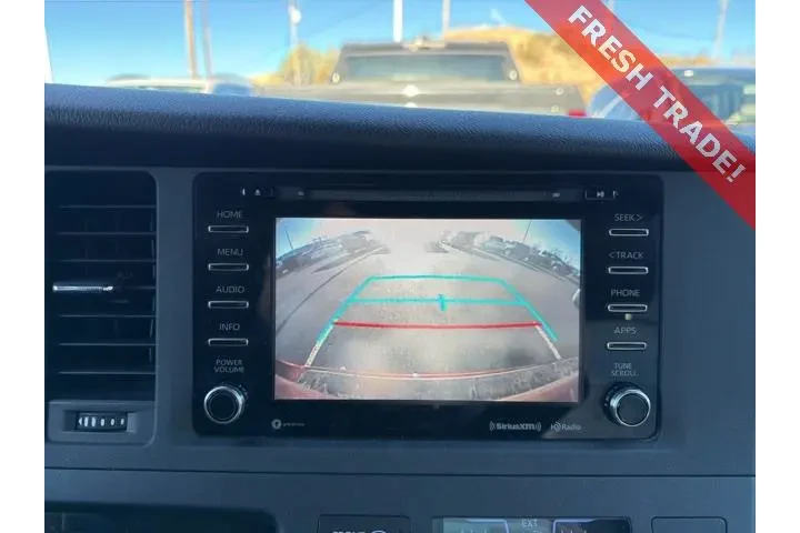 $20874 : Toyota Sienna 2018 LE 7-Pass image 8