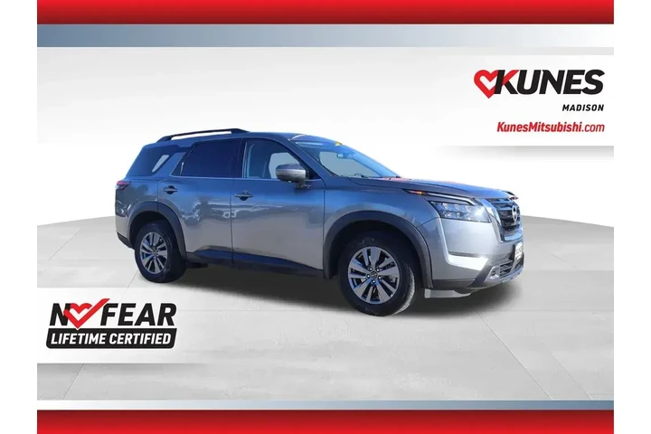 $30277 : Nissan Pathfinder 2025 AWD S image 1