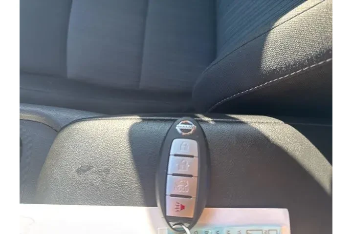 $17000 : Nissan Sentra 2023 SV 4dr Se image 5