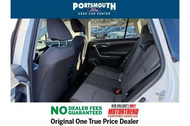 $30995 : Toyota RAV4 Hybrid 2024 AWD image 5