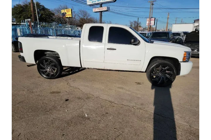 $11500 : 2012 Silverado 1500 LS image 3