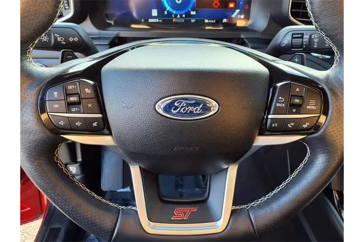 $39777 : Ford Explorer 2022 AWD ST 4d image 10