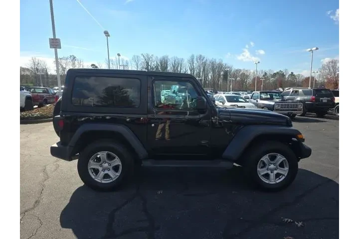 $26624 : Jeep Wrangler 2023 4x4 Sport image 5