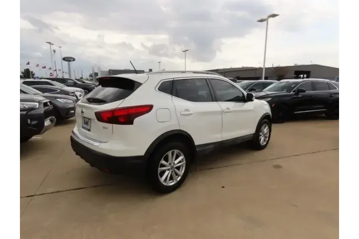 $14911 : Nissan Rogue Sport 2019 S 4d image 9