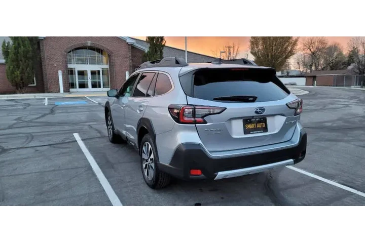 $26900 : 2024 Outback Limited image 7