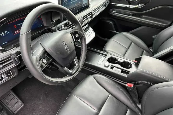 $37500 : Lincoln Corsair 2025 Premier image 4