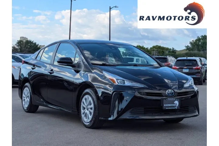 $18974 : 2021 Prius LE image 1