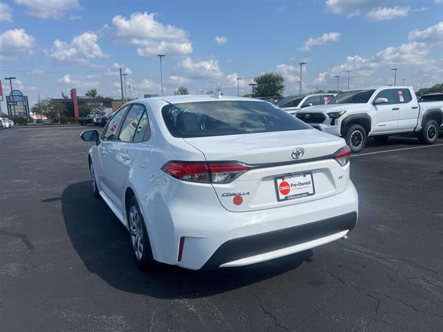 $19386 : PRE-OWNED 2022 TOYOTA COROLLA image 5