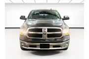 $19999 : Ram 1500 Classic 2021 4x4 Tr thumbnail