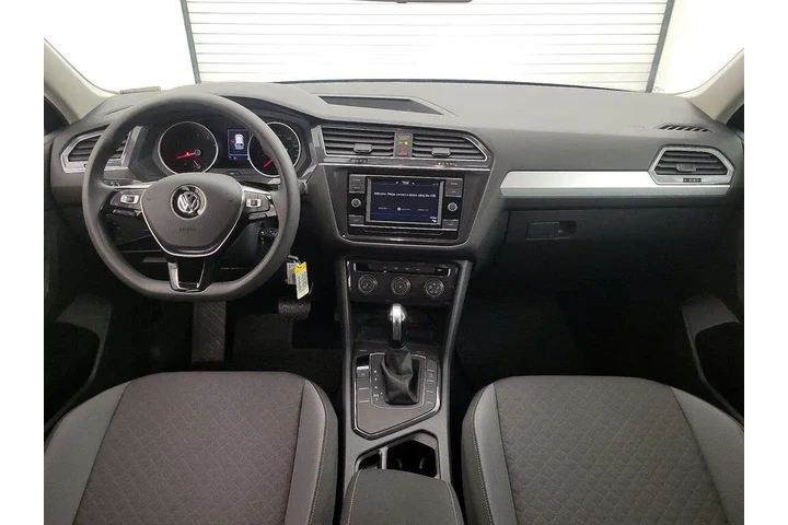 $17998 : Volkswagen Tiguan 2020 S 4dr image 9