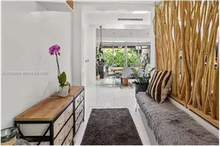 $15850 : Rental property with 4 bedro image 5