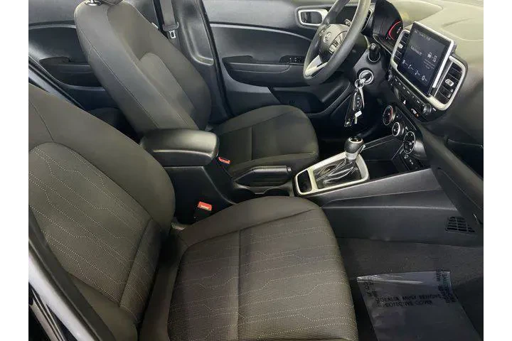 $16991 : Hyundai VENUE 2023 SE 4dr Cr image 7