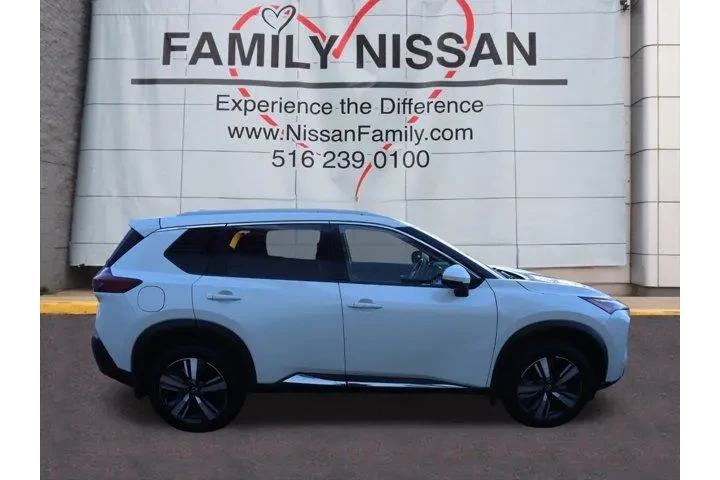 $27609 : Nissan Rogue 2023 AWD SL 4dr image 3