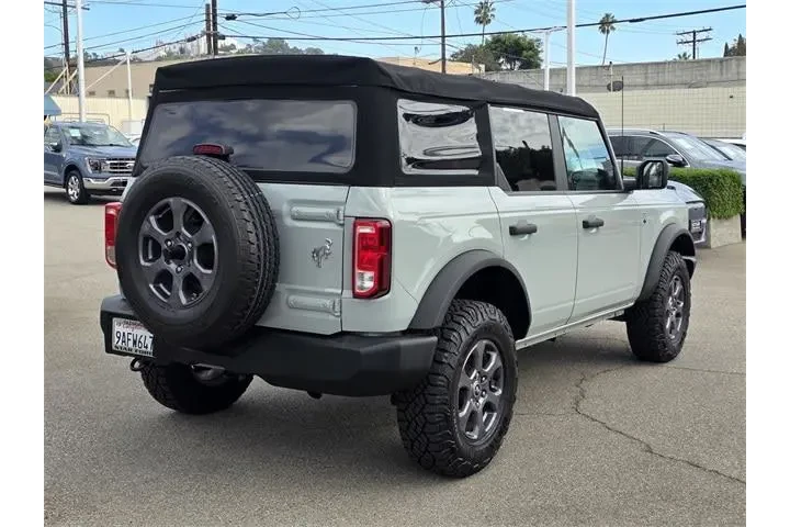 $33651 : Ford Bronco 2022 4x4 Big Ben image 4