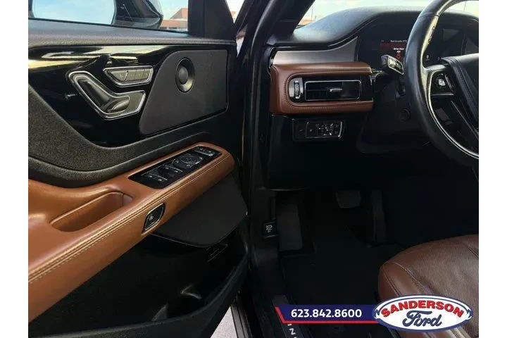 $36888 : Lincoln Aviator 2021 AWD Res image 10