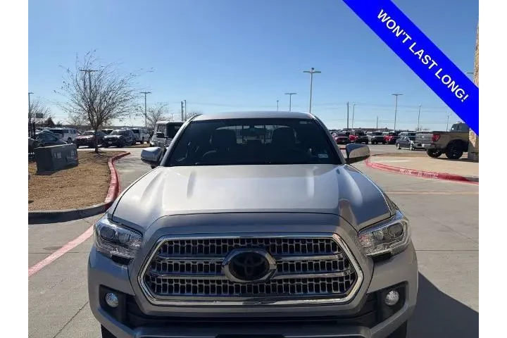 $30995 : Toyota Tacoma 2017 4x4 TRD P image 2