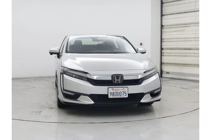 $17998 : Honda Clarity Plug-In Hybrid image 5