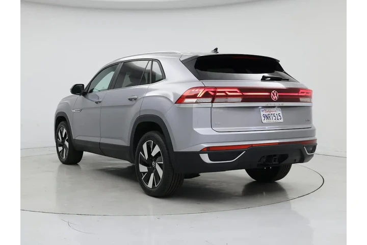 $32998 : Volkswagen Atlas Cross Sport image 2