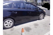 $1000 : 2011 PRIUS CON MOTOR DE  2017! thumbnail