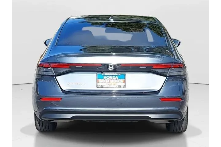 $24600 : Honda Accord 2024 LX 4dr Sed image 6