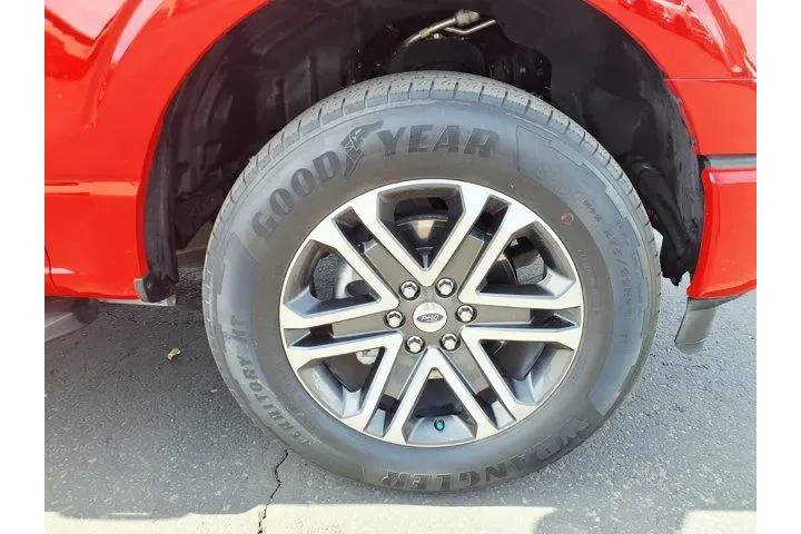 $34695 : Ford F-150 2022 4x2 XL 4dr S image 9