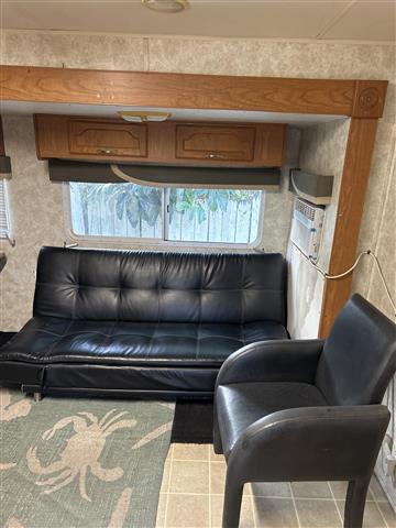 $1200 : Mobil Home image 3