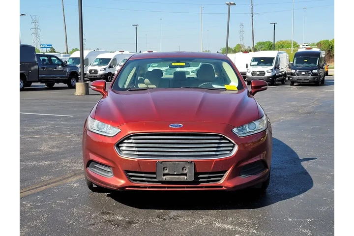 $9791 : Ford Fusion 2014 SE 4dr Seda image 9