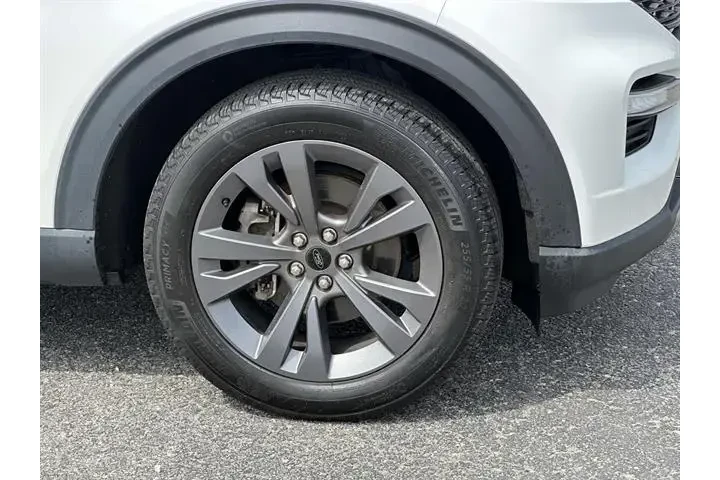 $33494 : Ford Explorer 2023 AWD XLT 4 image 7