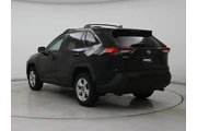 $20998 : Toyota RAV4 2021 AWD XLE 4dr thumbnail