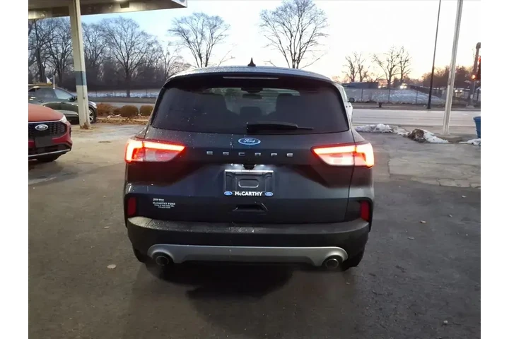 $24930 : Ford Escape 2022 SE 4dr SUV image 4